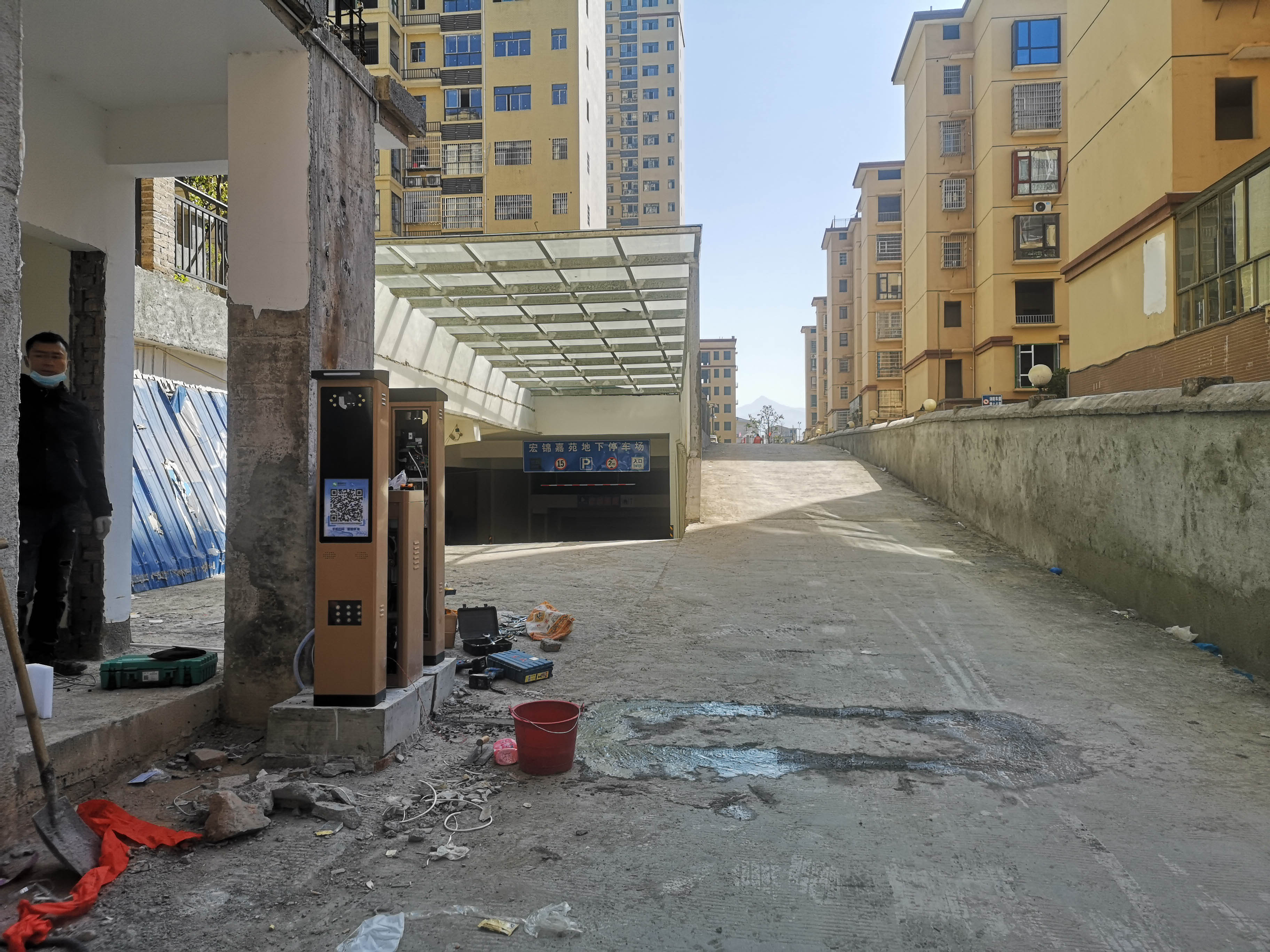 長沙雷隆智能科技有限公司,車牌識(shí)別系統(tǒng),停車收費(fèi)系統(tǒng),車牌識(shí)別一體機(jī),智能通道閘,湖南車牌識(shí)別道閘系統(tǒng),人行通道閘,智能道閘